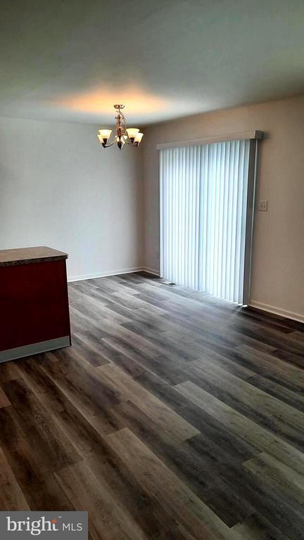 Photo - 2420 Newtown Dr