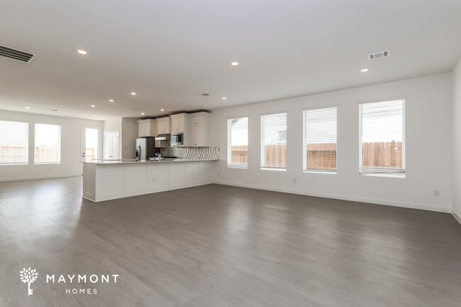 Photo - 6407 Symphony Wave Dr