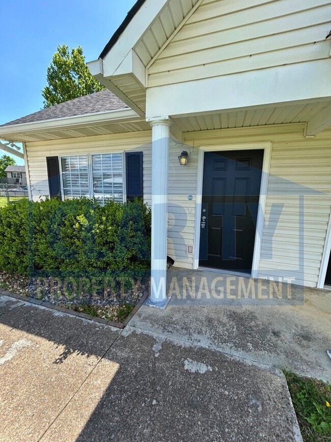 Photo - Three-bedroom townhome in Chattanooga!