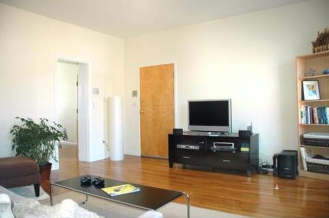 Photo - 15 Adams St Unit 6