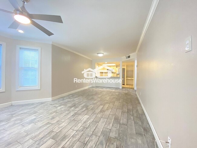 Photo - 1505 N Center St Unit 103