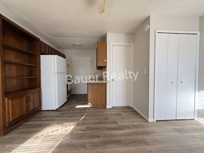 Photo - ab43 (Bauckman lease only) Unit Apt. 2