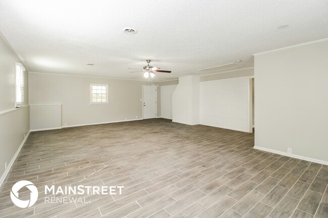 Photo - 4702 Yorkwood Dr