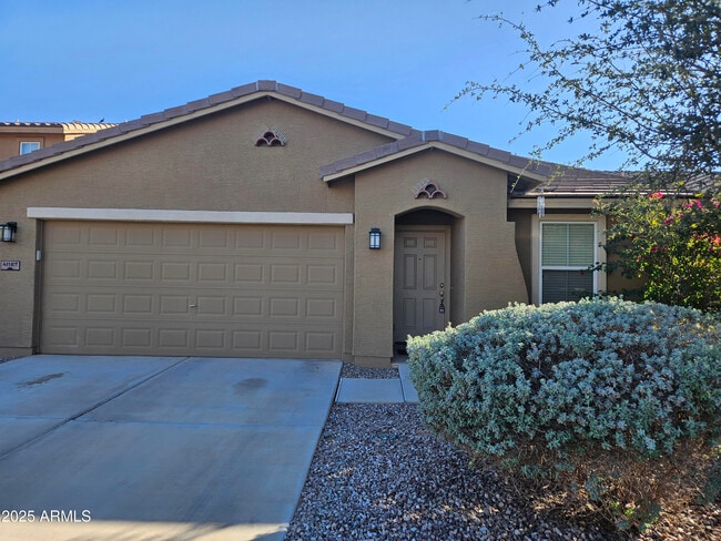 Building Photo - 41187 W Bravo Dr