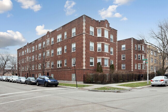 Building Photo - 7381 N Damen Ave Unit 1E Rental