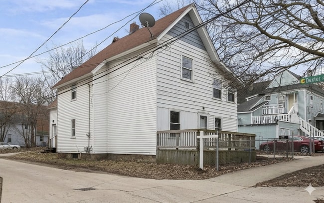 Photo - 5BR Home in Belknap Lookout, Walk to Downtown and Medical Mile