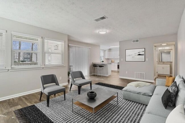 Photo - 7600 Roswell Rd