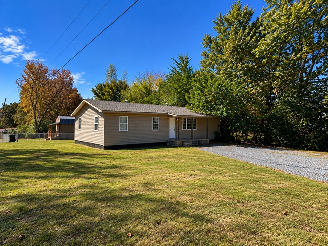 55 Camp Tahkodah Rd