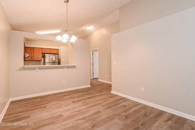 Photo - 12595 Ashmore Green Dr N