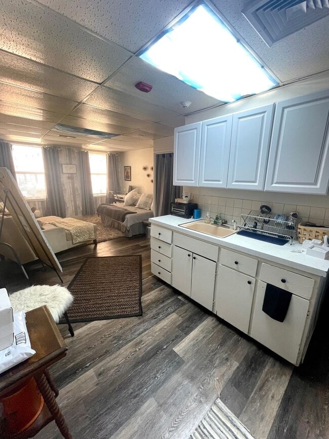 Photo - Studio Apartment in the Heart of Downtown Golden Unit #4