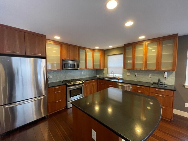 Photo - Modern Green Lake Townhome on Quiet Street!