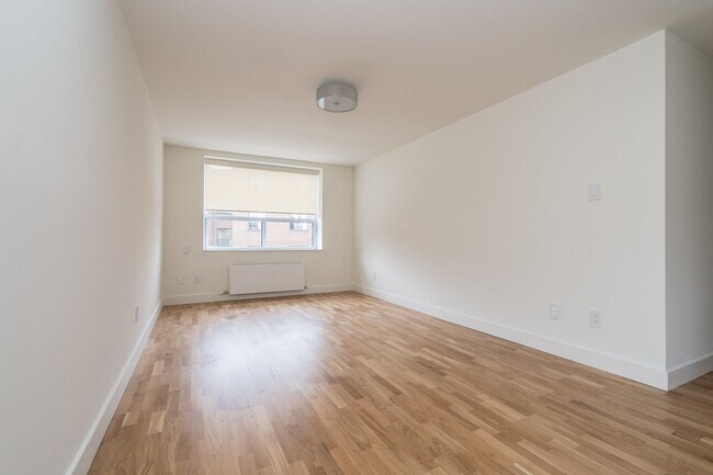 Photo - 56 Eccleston Drive Unit 313