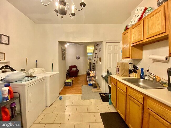 Photo - 2030 N Gratz St