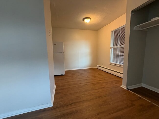 Photo - 421 Poplar Level Ct Unidad 412