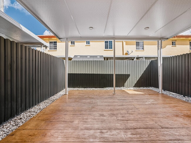 Photo - 11475 NW 94th Pl Unit 3