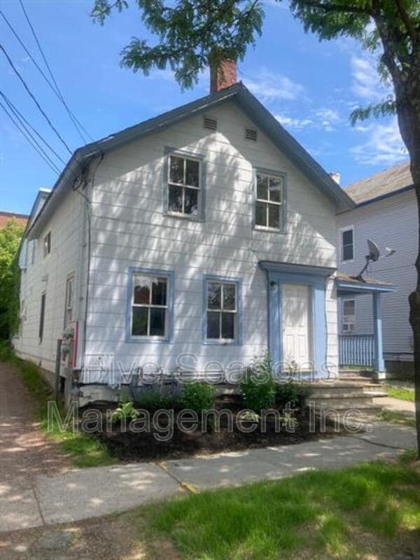 Building Photo - 48 Murray St