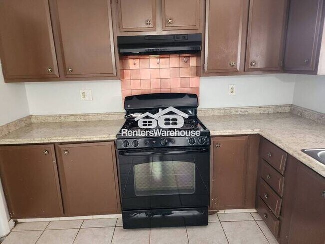 Photo - Nice 3 Bed 3 Bath home in Quiet Aurora Hills Neighborhood