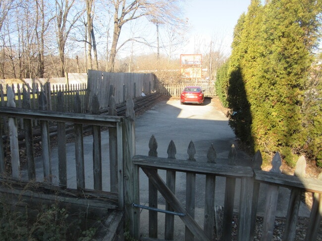 Photo - 801 N Randolph St Unit apartment B