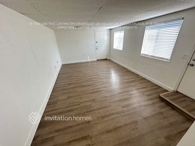 Photo - 2053 W Rockwell Dr