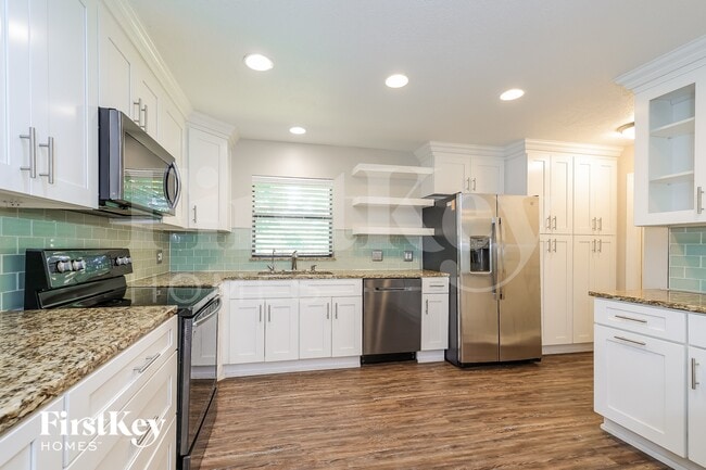 Photo - 5305 Lisa Ave