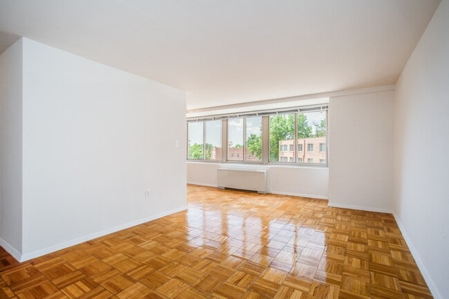 Photo - Cleveland House