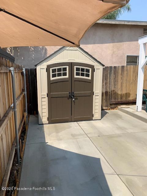 Photo - 10528 Langmuir Ave