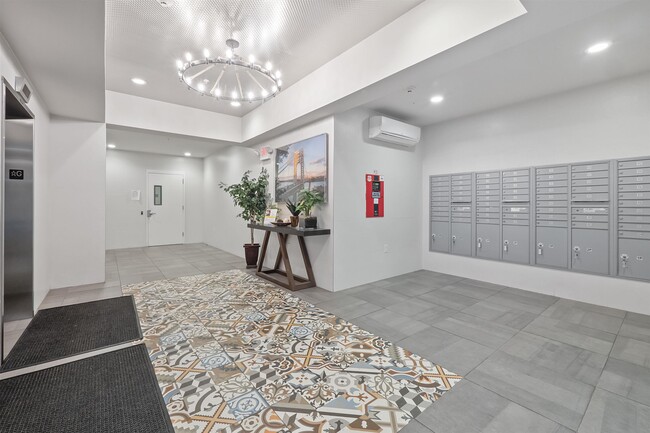 Building Photo - 100 Marshall St Unit 608