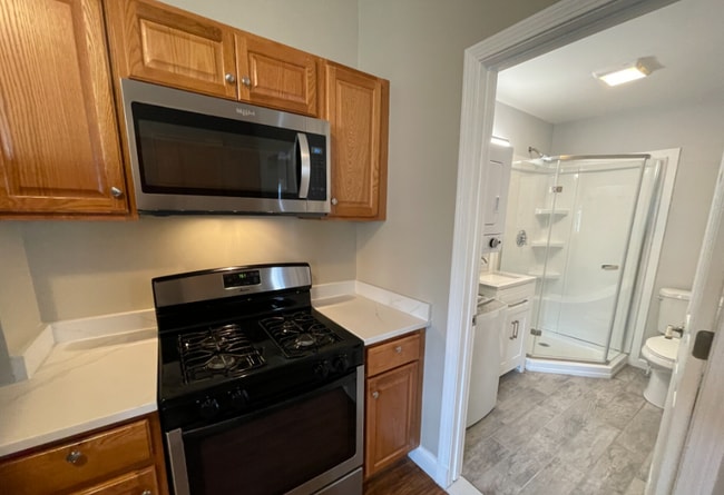 Photo - 227 Holland St