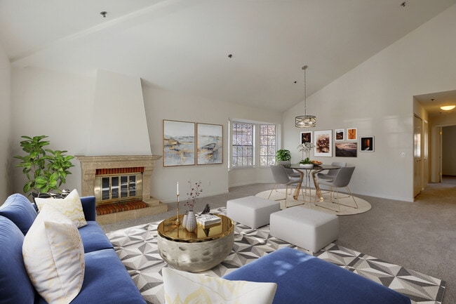 Photo - 10252 Danube Dr