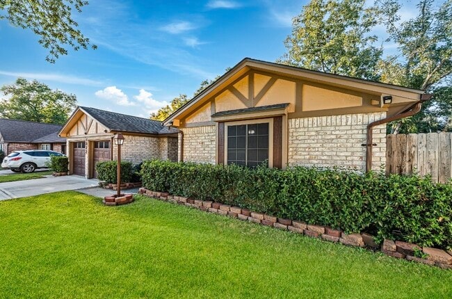 Photo - 4822 Lost Oak Dr