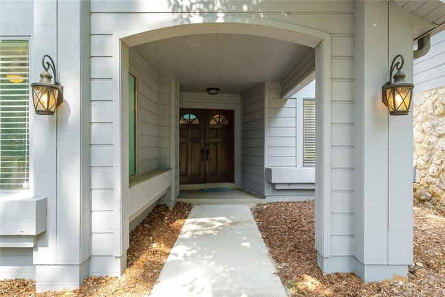 Photo - Beautiful Home in Landmark Woods