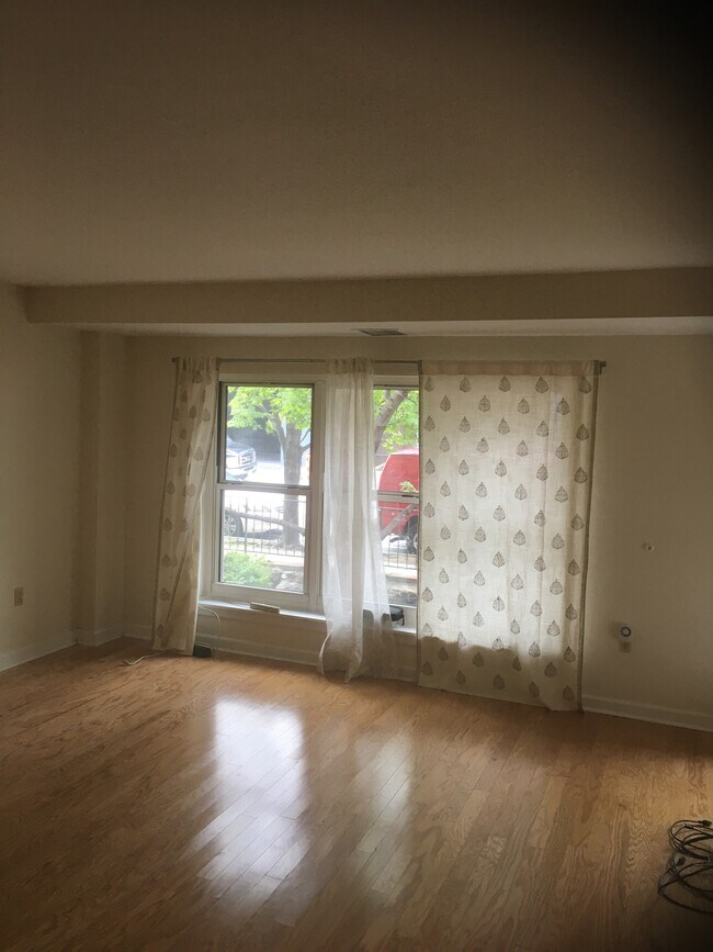 Photo - 1 Watermill Pl Unidad 112