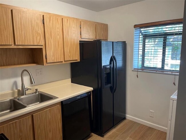 Photo - 102 Gardens Dr Unit 204