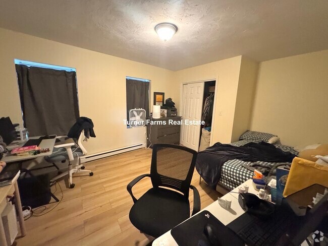Building Photo - 860 Huntington Ave Rental