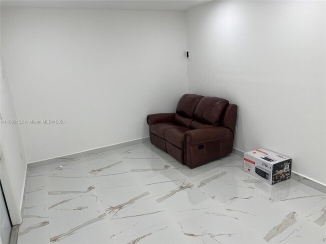 Photo - 10870 SW 242nd St Unit B
