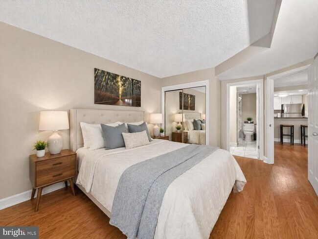 Photo - 1080 Wisconsin Ave NW Unit 2020