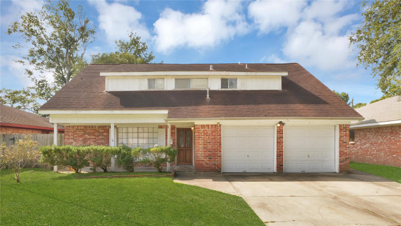 Photo - 737 E Brown Ln