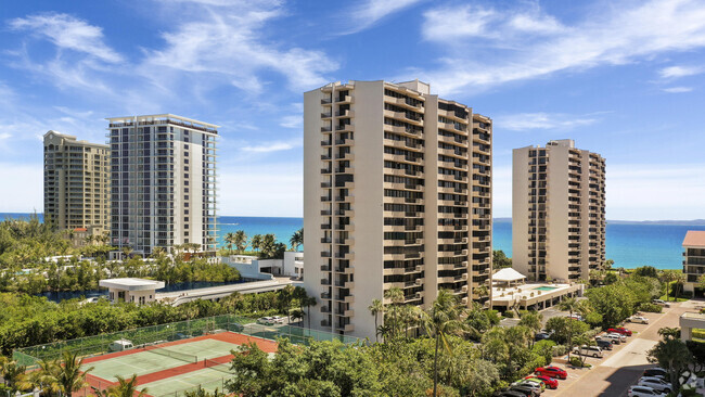 Building Photo - 4200 N Ocean Dr Unit 2-405 Rental