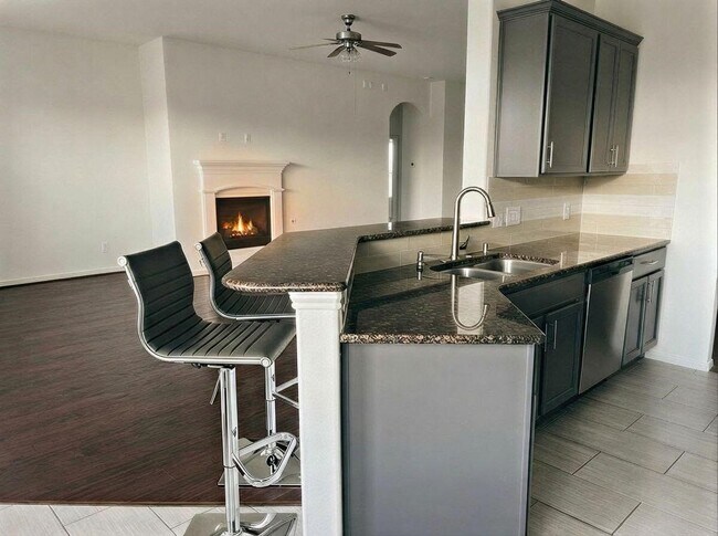 Photo - 129 Autumn Forest Ln