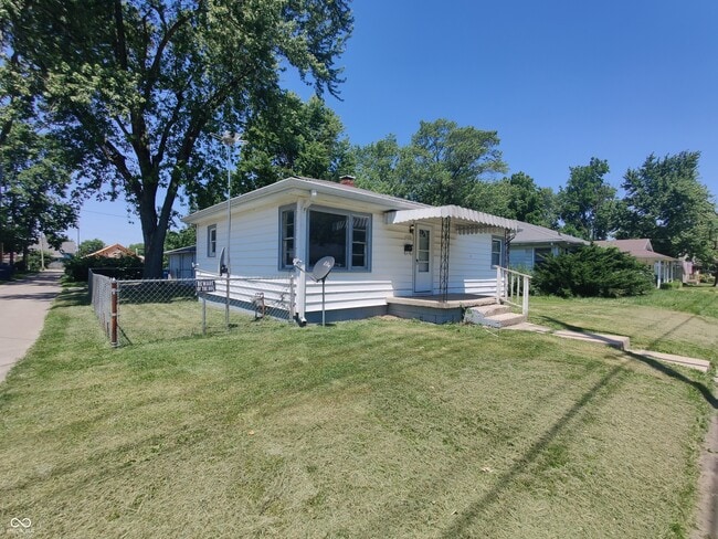 Building Photo - 1123 S Noble St