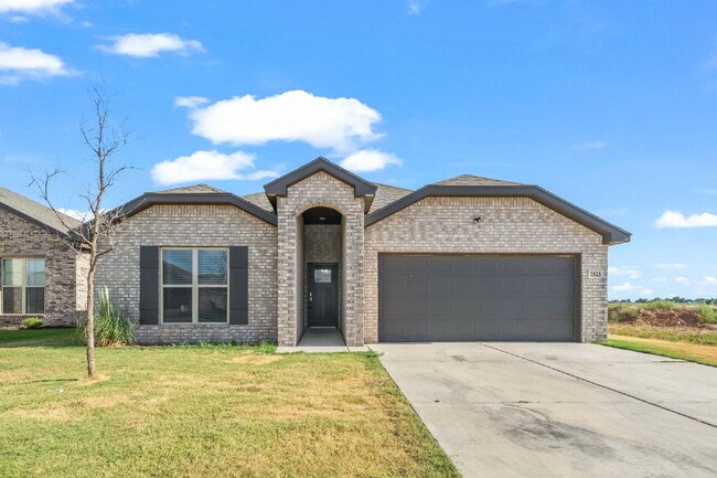 Building Photo - Beautiful 3/2/2 in Frenship ISD Rental