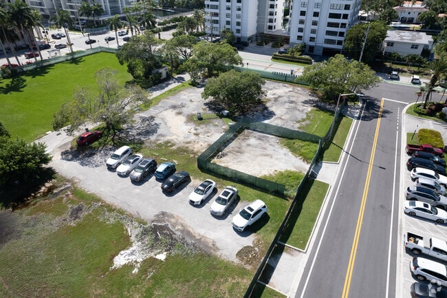 Photo - THE Well Bay Harbor Islands