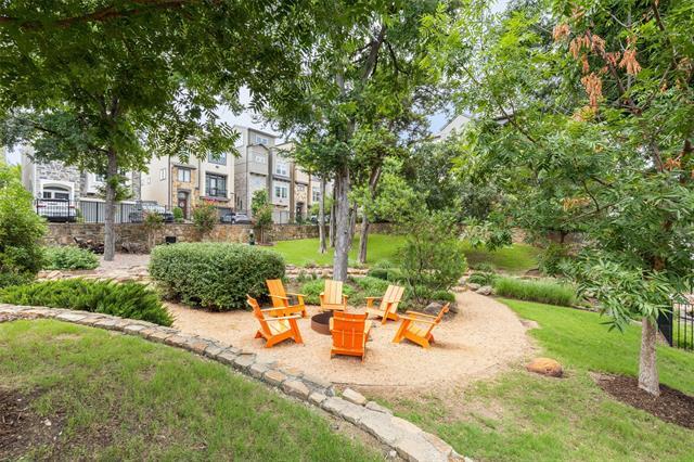 Photo - 750 High Garden Pl