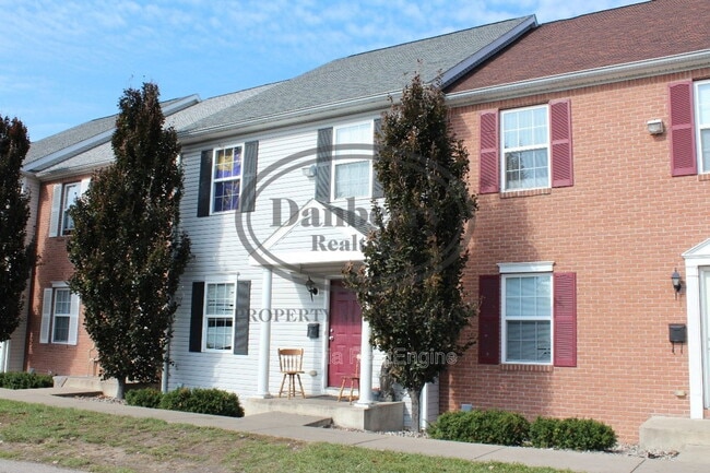 Building Photo - 1115 N Byrne Rd