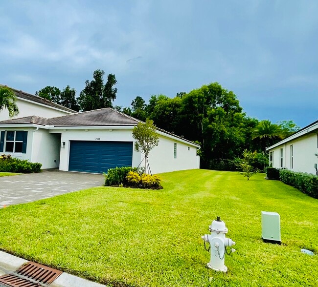 Photo - 7188 Trotwood Ln