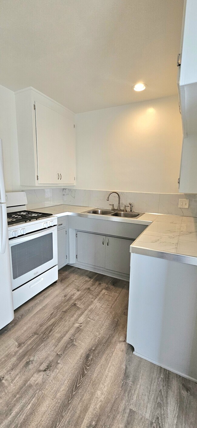 Photo - 205 Via Riviera