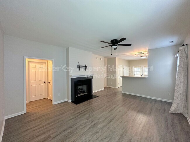 Photo - 106 Litton St