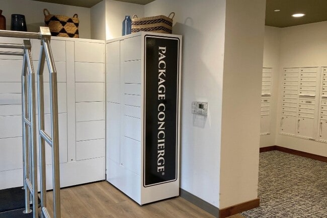 Package Concierge + Mailroom