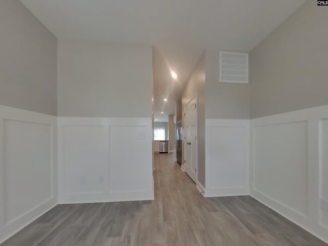 Photo - 1021 Crescent Moon Lp