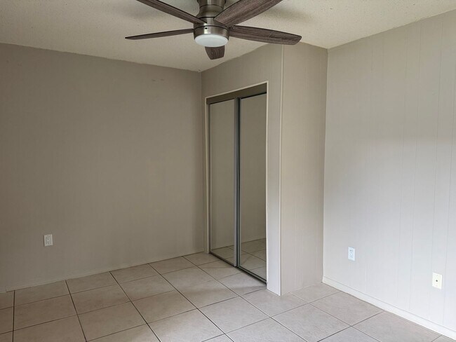 Photo - 2811 SW Archer Rd